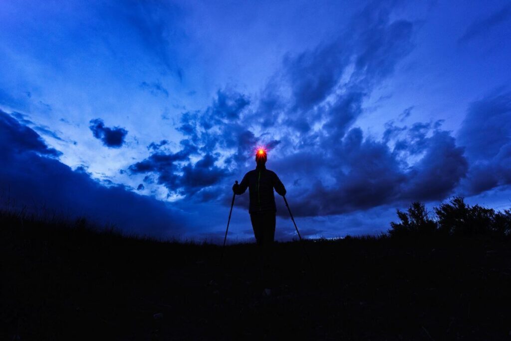 Pandelampe med rødt lys