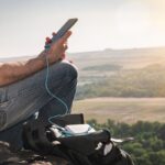 Powerbank-med-op-vandring